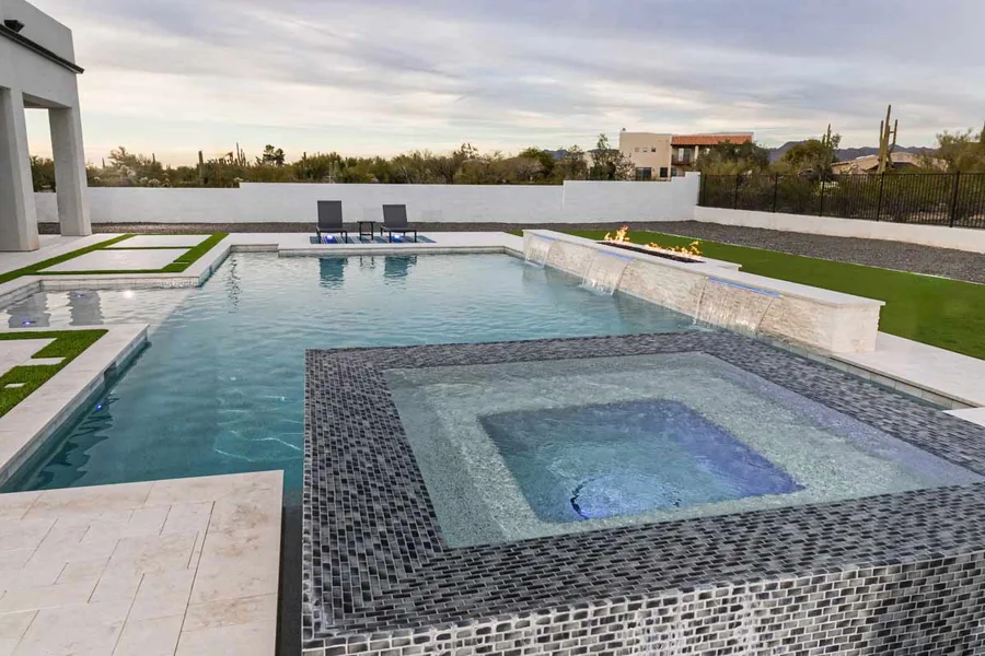 Quality materials in Pool Construction in Tucson
